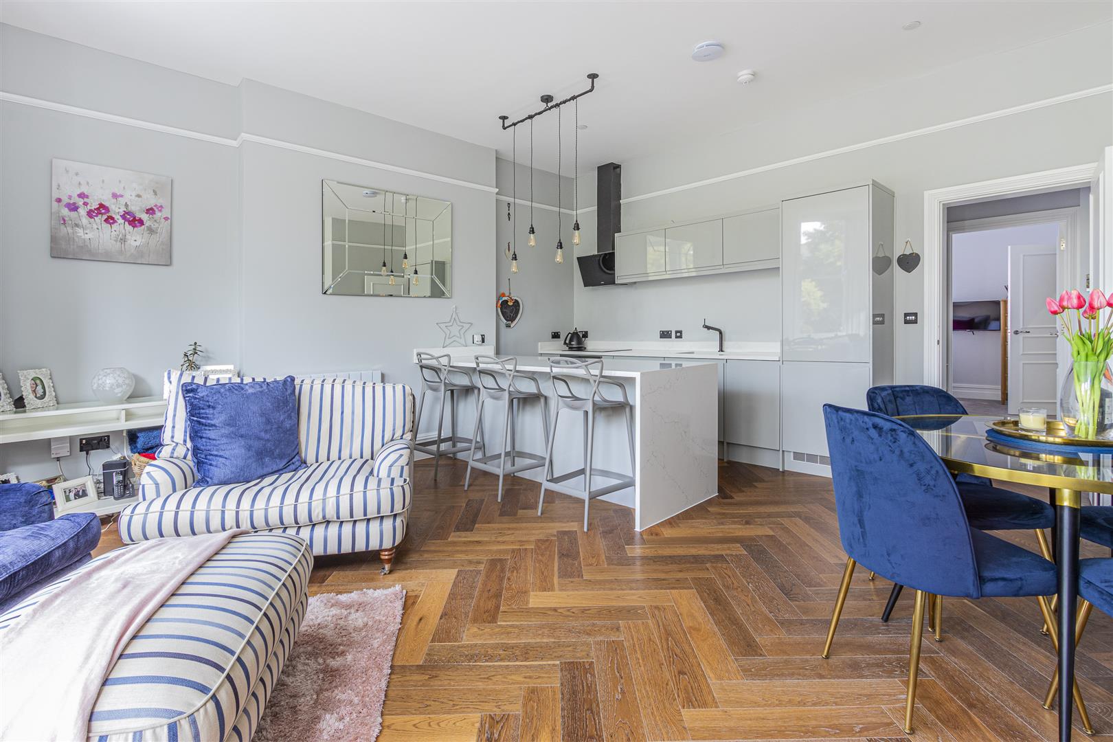 Kestral Mews, Cathedral Road, Pontcanna
